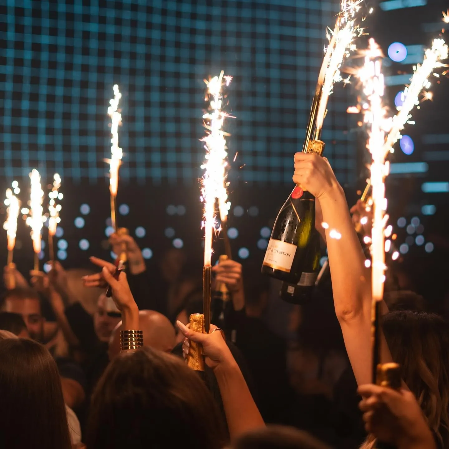 Budapest Party Girls team